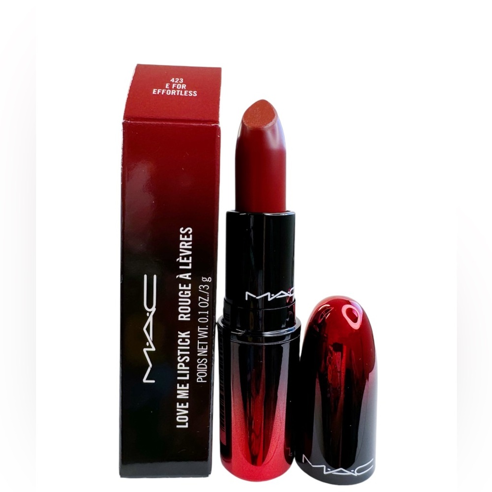 MAC Love Me Lipstick E for Effortless